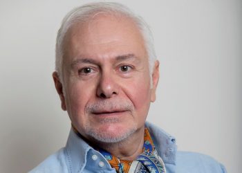 Ο Γιώργος Φρατζεσκάκης από το Α ως το Ω: “Παίρνω δύναμη από τους θετικούς ανθρώπους για τη ζωή”