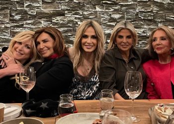 Yπέροχη βραδιά με την αγαπημένη μου παρέα