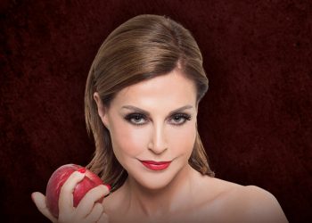 Η Αλεξάνδρα Παλαιολόγου από το Α ως το Ω: “Οι ανθρώπινες σχέσεις έχουν γίνει πιο δύσκολες από ποτέ”