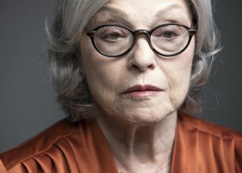 “Μια Γερμανίδα γραμματέας” στο Θέατρο Αυλαία