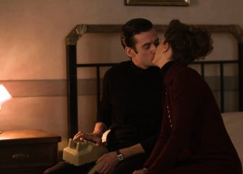 Άγριες Μέλισσες: Νικηφόρος και Ασημίνα ζουν τον έρωτά τους