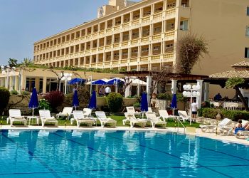 Οικογενειακή απόδραση και στιγμές χαλάρωσης στη μαγευτική Κέρκυρα