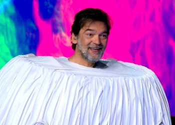 The Masked Singer: Ο “Τσολιάς” ήταν ο Κωνσταντίνος Καζάκος