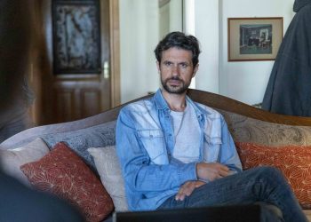 Σασμός:  Η Στέλλα δεν μένει ασυγκίνητη από τον Γεράσιμο