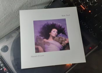 Πώς τo “Stranger Things” έφερε ξανά την Kate Bush στην κορυφή των charts