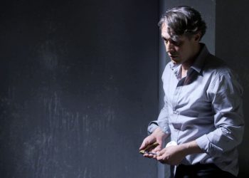 Άγριες Μέλισσες: Ο Ακύλλας ετοιμάζει την απόδρασή του