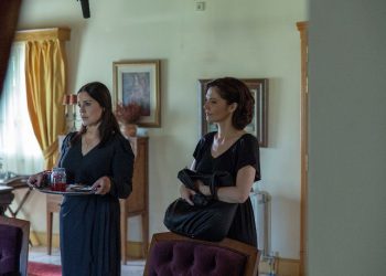 Σασμός: Η αλήθεια στοιχειώνει τη νέα ζωή της Βασιλικής