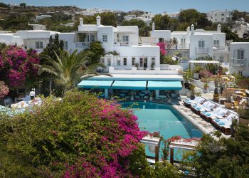 Ανανεωμένο Belvedere Pool Club