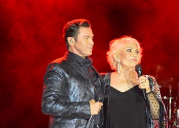 Μαρινέλλα & Μάριος Φραγκούλης: Συναυλία ορόσημο του Συλλόγου Θυάτειρα