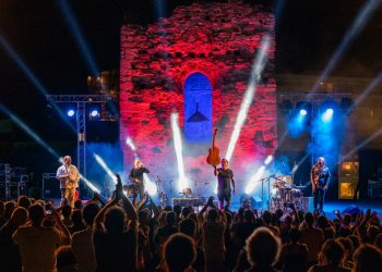Μυσταγωγία Meola στα 30 χρόνια Sani Festival