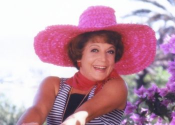 Άγνωστες ιστορίες με την Ρένα Βλαχοπούλου