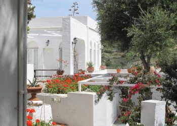 Le Grand Blue: Νέες κατοικίες στη Σίφνο