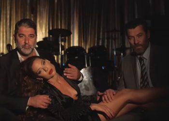 Αυτή η νύχτα μένει: Το λυρικό τρέιλερ μας ταξιδεύει στα μπουζούκια των 80’s