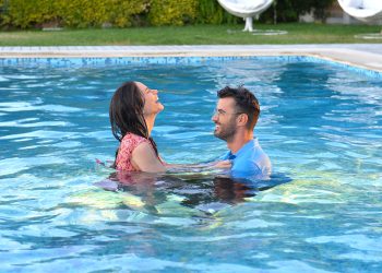 Κι όμως είμαι ακόμα εδώ: Backastage στα νέα επεισόδια