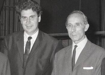  Μάνος Κατράκης- Μίκης Θεοδωράκης «ρίχνουν φως» στα Δημοτικά Θέατρα Νίκαιας-Αγ.Ι. Ρέντη