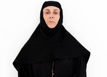 Μαύρο ρόδο: Ποια είναι η Ηγουμένη Φιλαρέτη