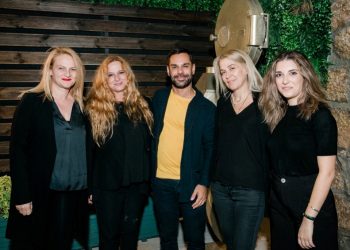 Το Project {Just/Art}* ενώνει τρία κτήματα της Μαντινείας και μας ταξιδεύει στους δρόμους του αφρού