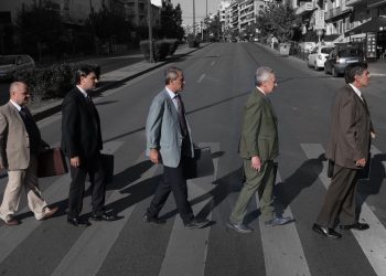 Το βραβευμένο έργο “Οικόπεδα με θέα” στο θέατρο Άνεσις