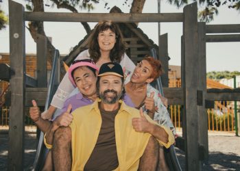 “Καλιφόρνια Ντρίμιν 2, 20 χρόνια μετά” στο «Από Μηχανής» Θέατρο