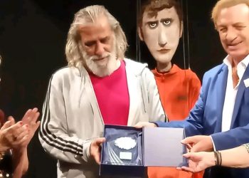 Γιώργος Νινιός: Βραβεύτηκε για την προσφορά του στην Τέχνη και τον Πολιτισμό