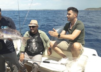 «Fishy» στις κοσμοπολίτικες Σπέτσες