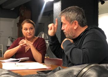 «Sexy Laundry» με τον Σπύρο Παπαδόπουλο και την Ρένια Λουϊζίδου