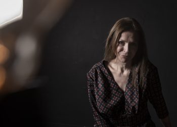 «Η μάνα αυτουνού… Έλλη Ζάχου Ταχτσή» με την Ράνια Σχίζα