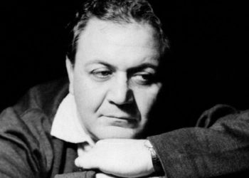 Το Τρίτο Πρόγραμμα τιμά τον Μάνο Χατζιδάκι