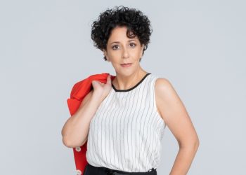 Η Άνδρη Θεοδότου από το Α ως το Ω: “Ο απόηχος ενός πολέμου με συντροφεύει μέχρι σήμερα”