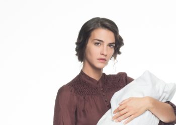 Το κόκκινο ποτάμι: Ποια είναι η Ιφιγένεια