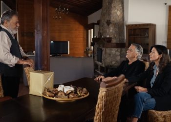 Η γη της ελιάς: Μια μυστηριώδης γυναίκα συναντά τον Λυκούργο