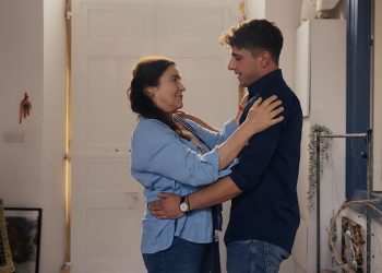 Η γη της ελιάς: Τα συναισθήματα της Ευτυχίας προς τον Γιώργη δυναμώνουν