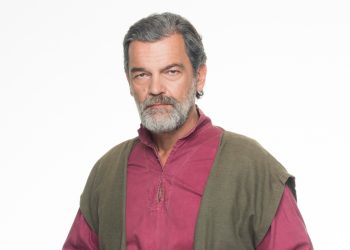 Το κόκκινο ποτάμι: Ποιος είναι ο Νικολαΐδης