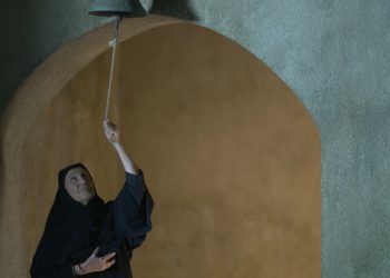 Μαύρο Ρόδο: Η Πολυξένη προσπαθεί να κερδίσει την εμπιστοσύνη της Ελισάβετ