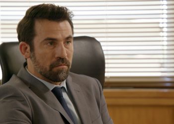 Παγιδευμένοι: Ο αληθινός χαρακτήρας του Άγγελου αποκαλύπτεται