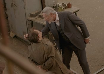 Έρωτας Φυγάς: Ο Στέφανος χτυπάει άσχημα τον Στρατή