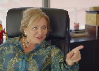 Μαίρη, Μαίρη, Μαίρη: Παράξενες συμβουλές και εξοντωτικές δίαιτες