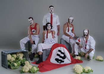 “Η άνοδος του Αρτούρο Ούι” από τον Άρη Μπινιάρη στο νέο θέατρο Αrk