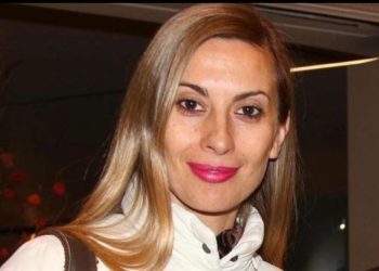 Η Βίκυ Βολιώτη από το Α ως το Ω: “Η παιδεία θεωρείται τόσο ντεμοντέ, η διανόηση εκλείπει”