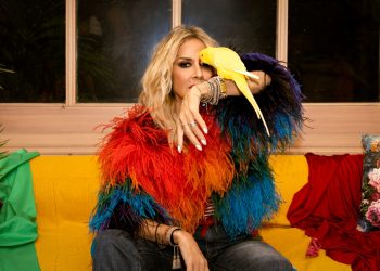 Άννα Βίσση – «Gazoza»: Backstage από τα γυρίσματα του music video