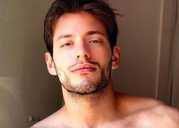 Η γη της ελιάς: Ο Κίμωνας κάνει πρόταση γάμου στη Δήμητρα