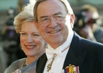 Τέως βασιλιάς Κωνσταντίνος: Κηδεία και ταφή