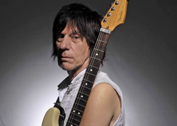 Πέθανε ο θρυλικός κιθαρίστας Jeff Beck