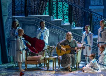 «Η μελωδία της ευτυχίας» μεταφέρεται στο Κέντρο Πολιτισμού “Ελληνικός Κόσμος”