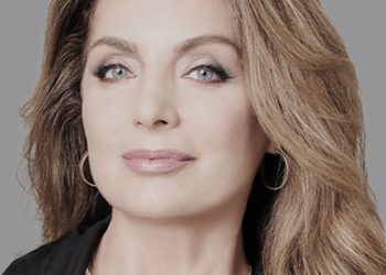 Η γη της ελιάς: Ο Κίμωνας κάνει πρόταση γάμου στη Δήμητρα