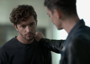 Μαύρο Ρόδο: Συγκρούσεις και αποκαλύψεις