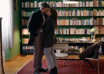 Παγιδευμένοι: Ποιος βάζει την Άννα ξανά στο κρατητήριο;