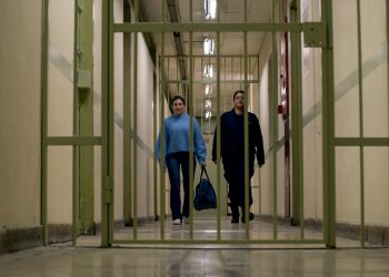 Παγιδευμένοι: Η Άννα αποφυλακίζεται