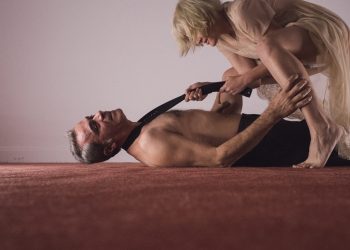 H Αφροδίτη με τη γούνα: Παράταση παραστάσεων στο Θέατρο Άνεσις