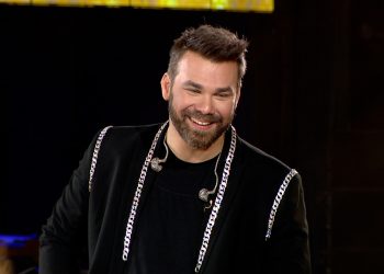 Ο Γιώργος Σαμπάνης στο “Σπίτι με το Mega”